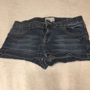 Size 13 SO jean shorts